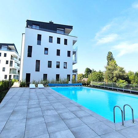 Helikon Terrace Susanne Apartment 凯斯特海伊 外观 照片