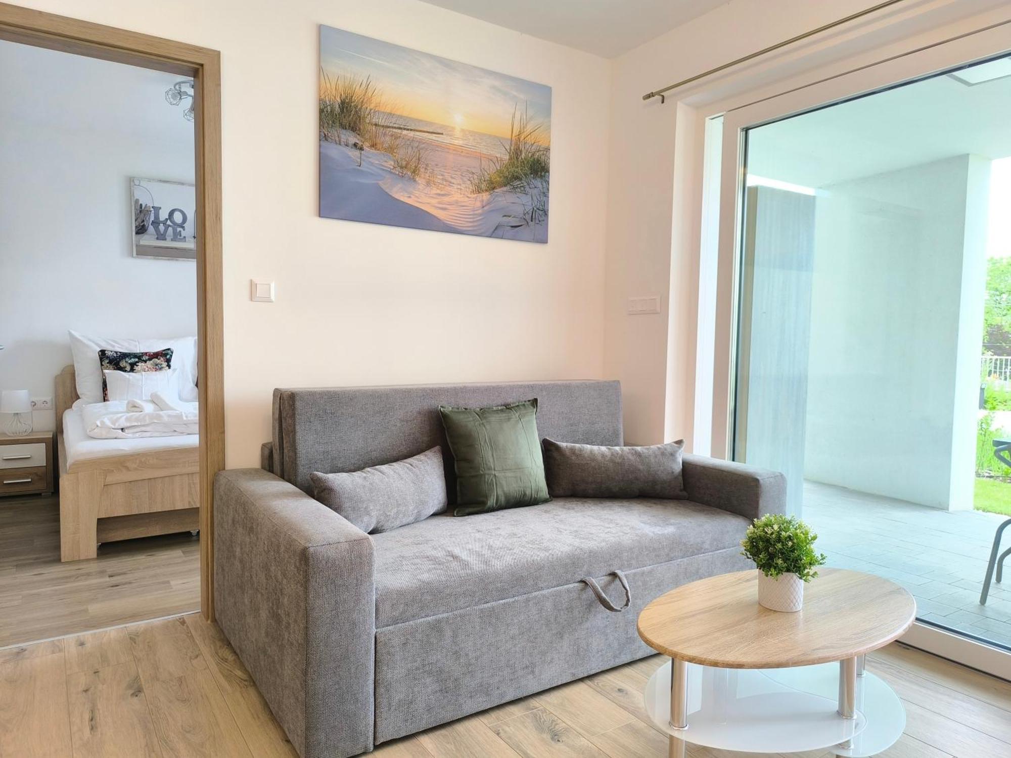 Helikon Terrace Susanne Apartment 凯斯特海伊 外观 照片